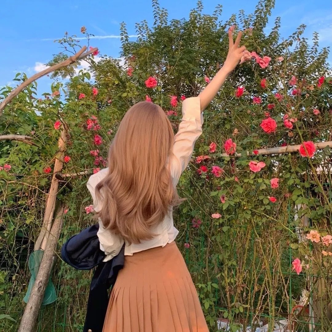 闺蜜邀请我参加她和我老公的婚礼